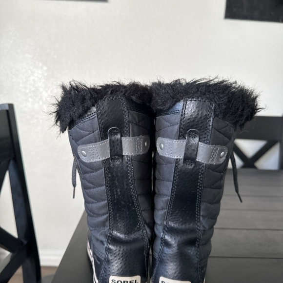 Sorel Black duckboots size 7 us - Picture 3 of 6